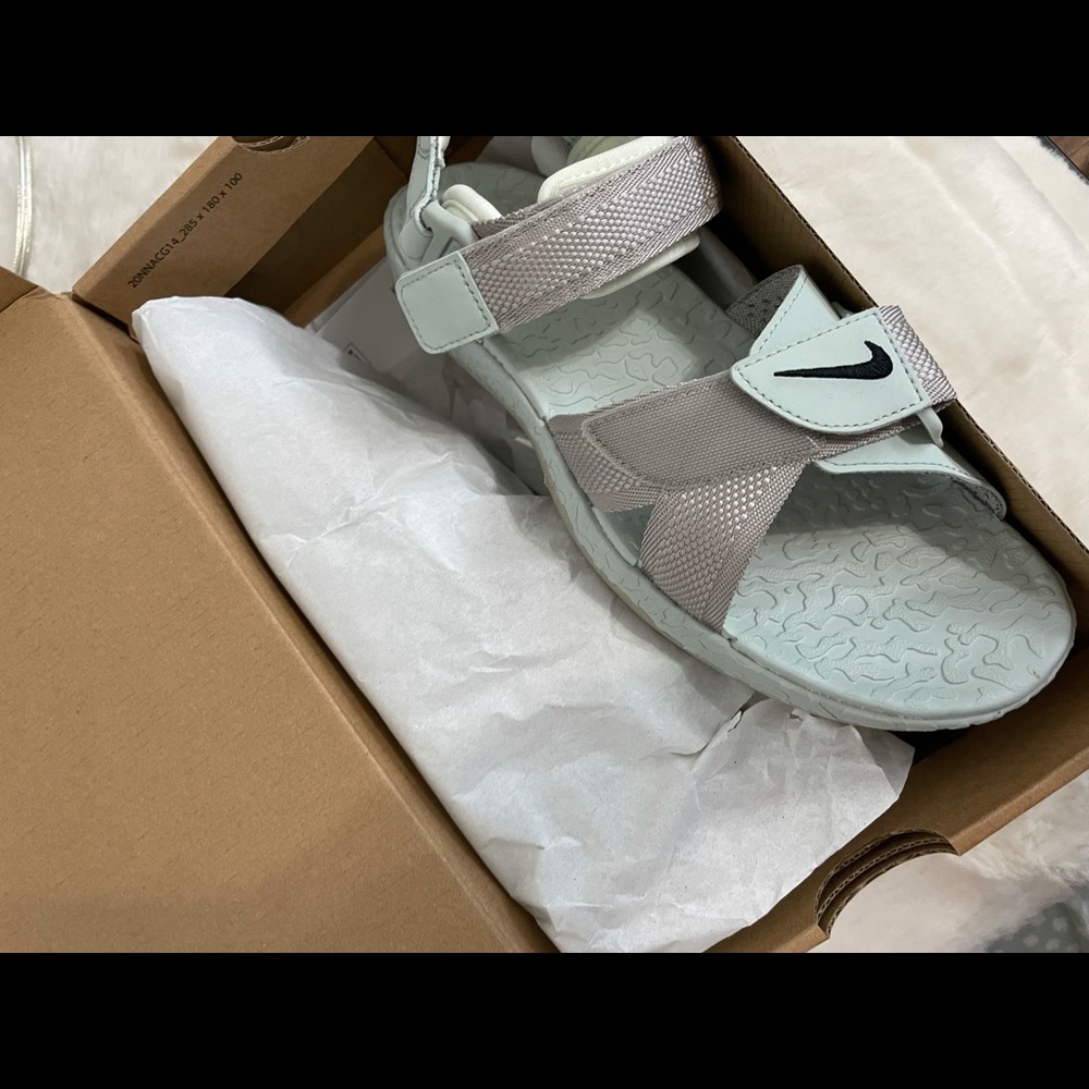 Nike ACG Air Deschutz Sandal